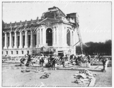 Les chaussées de l'avenue Nicolas.1900年博 ニコラ大通りの車道