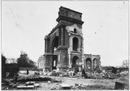 Aux Champs-Elysées.- Les derniers restes du Palais de l'industrie (Fevrier).1900年博 シャン＝ゼリゼ会場 － 産業館の最後の残骸（2月時点）