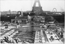 L'etat des travaux au parc du Trocadéro.- Vue prise de la galerie extérieure de la salle des concerts.- (Octobre 1899.) 1900年博 トロカデロ会場の工事現場 － コンサート会場の外部ギャラリーから見た景色 （1899年10月時点）