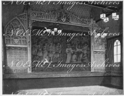 Intérieur du cabaret des Trois Pichets.1900年博 キャバレー「3つの水差し」の内部