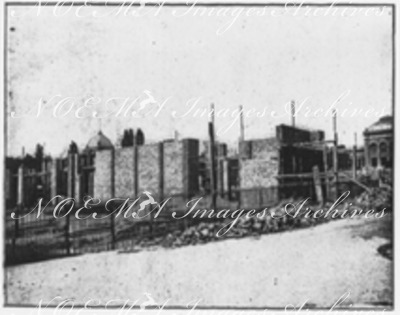 Derrière le Pavillon de la République Sud-Africaine.1900年博 南アフリカ共和国館の裏側