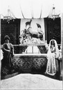 Palais de l'Asie-Russe.- Costumes tcherkess (homme et femme).1900年博 アジア・ロシア館 － チェルケス地方の衣装（男性と女性）