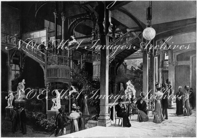 Le Pavillon de la Ville de Paris.- Galeries latérales et grand escalier.1900年博 パリ市館 － 側廊と大階段
