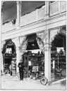 L'Inde et Ceylan.Le vestibule du Palais.1900年博 インドとセイロン館 － 玄関ホール