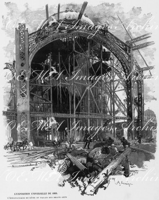 L'exposition universelle de 1889. L'Echafaudage du dôme du palais des beaux-arts. 芸術館のドームの足場