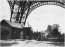 Au Champ-de-Mars.- Sous la tour Eiffel.1900年博 シャン・ド・マルス会場 － エッフェル塔の下