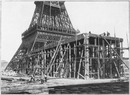 La construction en ciment arme du Palais de l'Education.- Facade sur le parc et portique extérieur.1900年博 教育館の鉄筋コンクリート建物 － 公園に面したファサードと外側の門