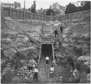 "Station de Boulainvilliers.Galerie d'avancement, côté Courcelles." 1900年博 ブーランヴィリエ駅 クールセル側に突き出した地下抗